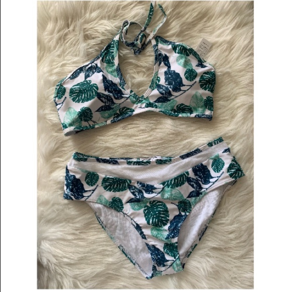 2 piece bathing suit high waisted !